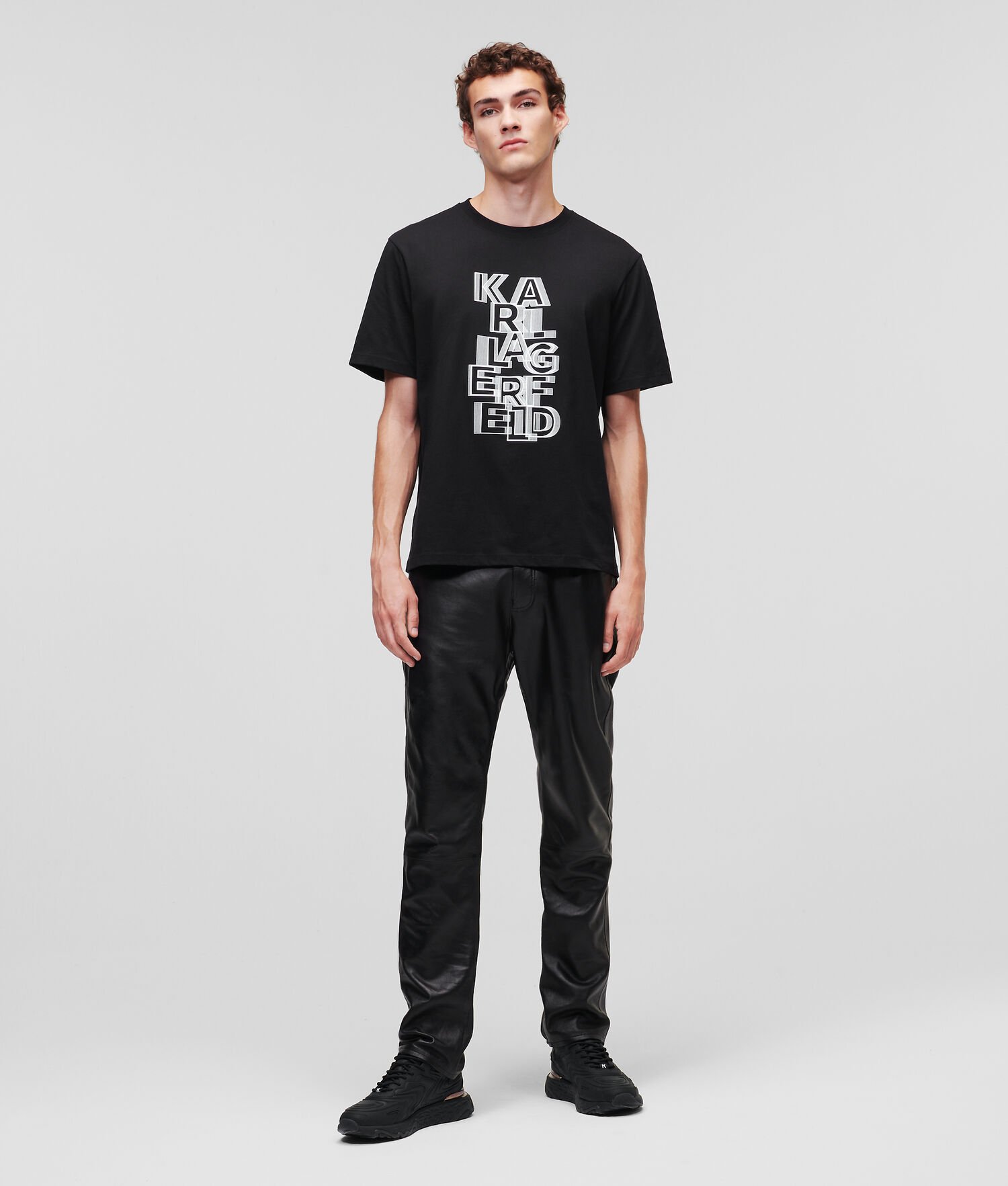 Black Men's Karl Lagerfeld Graphic Karl Logo T-Shirts | AE624MWNU