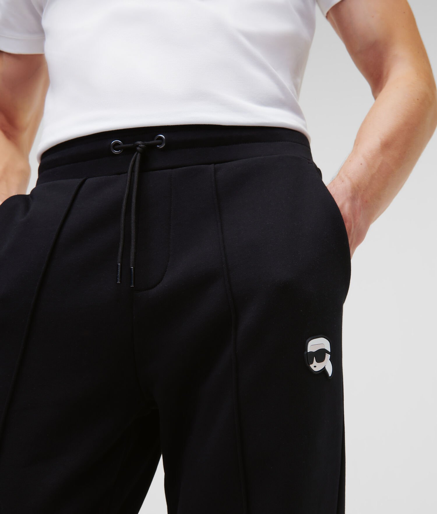 Black Men's Karl Lagerfeld Ikonik 2.0 Pintuck Sweatpants | AE658UFDA