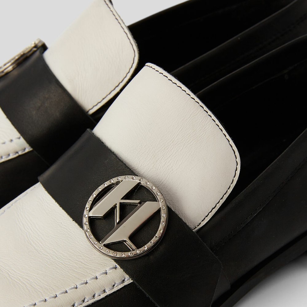 Black / White Women's Karl Lagerfeld Mokassino Ii Brooch Loafer Sandals & Flats | AE813HGDL