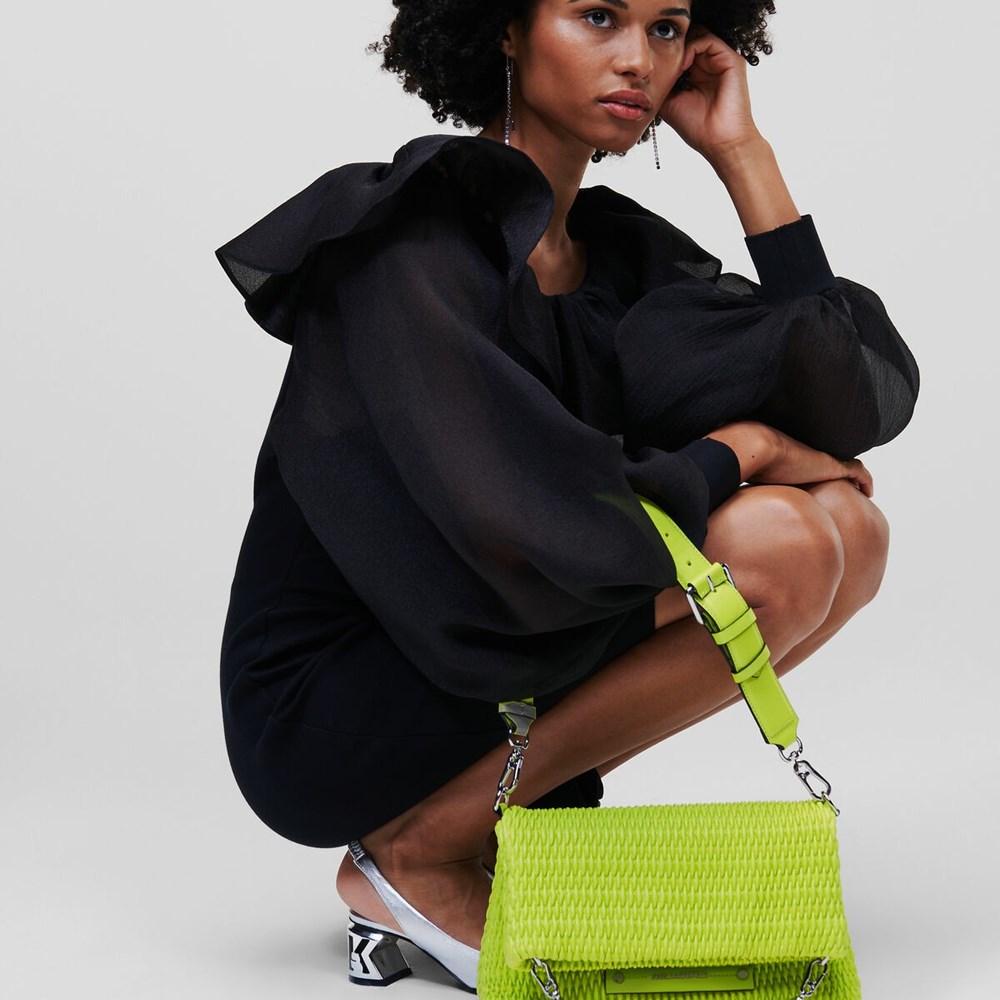 Black Women's Karl Lagerfeld K/Kushion Quilted Folded Tote Bags | AE374VIRF