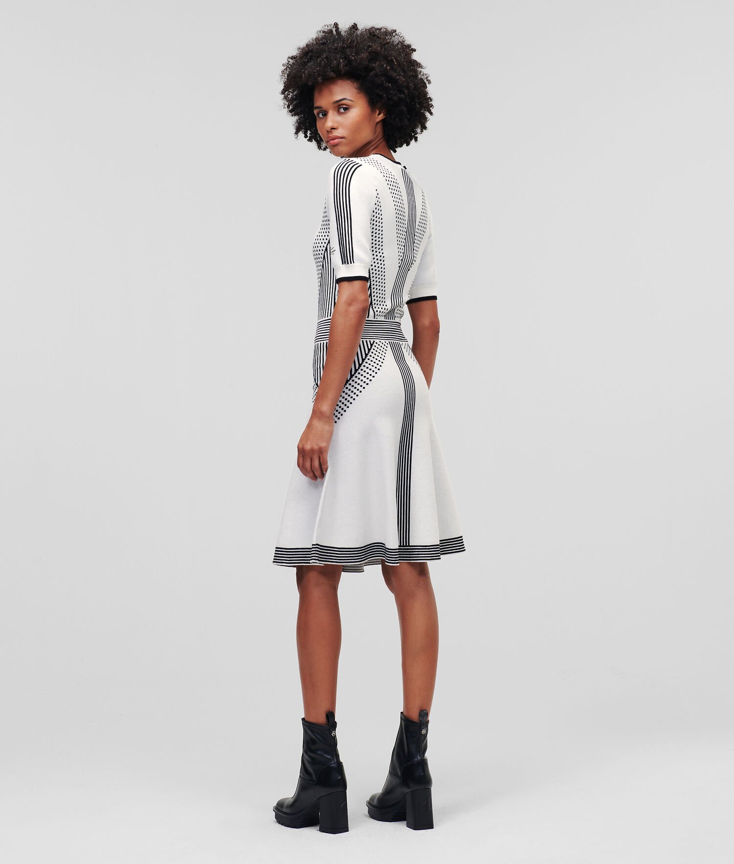 White / Black Women's Karl Lagerfeld Geometric Knit Dresses | AE248CWOF